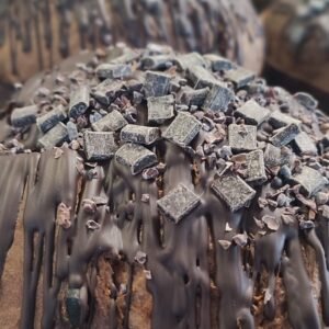 Home panettone cioccolato fondente e frutti di bosco